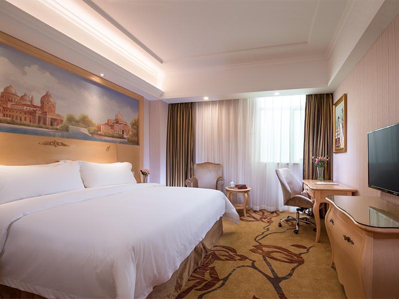 Vienna Hotel Banxuegang Road Sencsen Kültér fotó